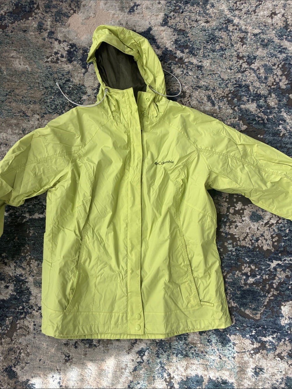 Columbia Women’s Lime Green Hooded Rain Jacket